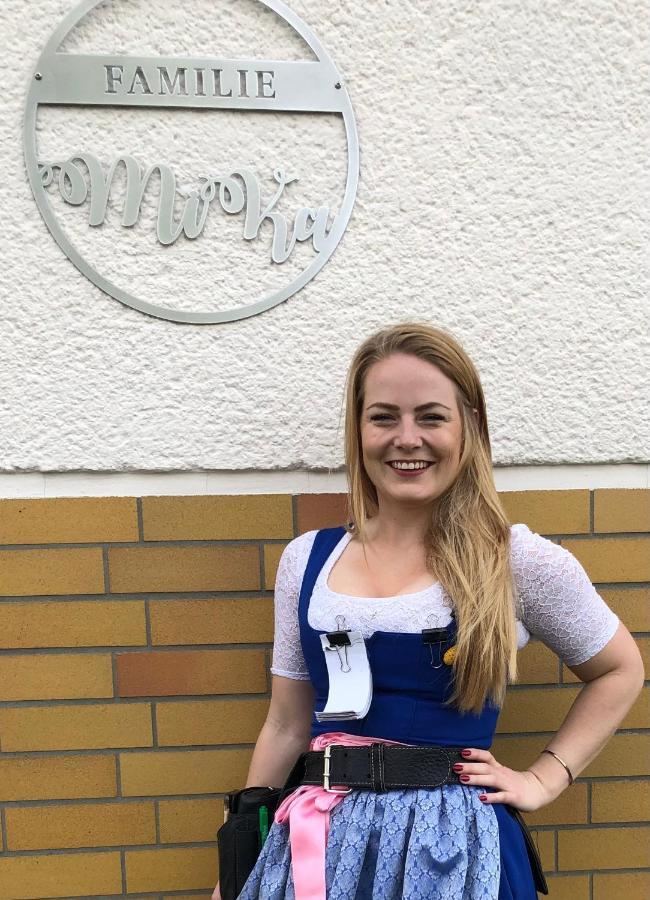 Limburger Mika Zimmer & Garten & P & E-Ladestation Limburg an der Lahn Buitenkant foto